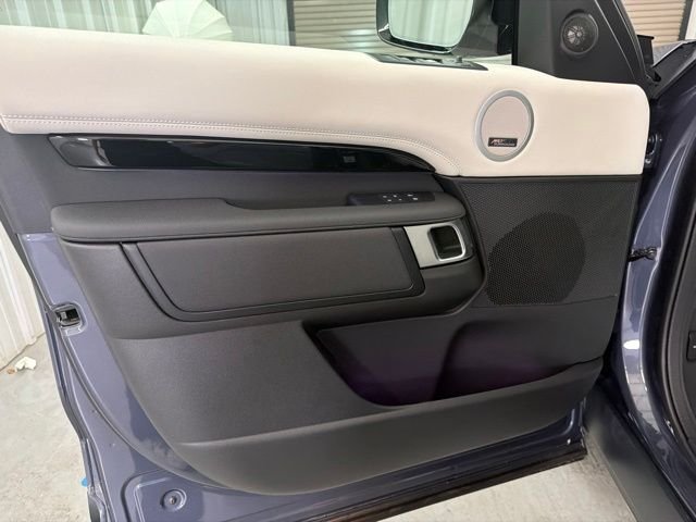 New 2026 Varesine Blue Land Rover S image 8