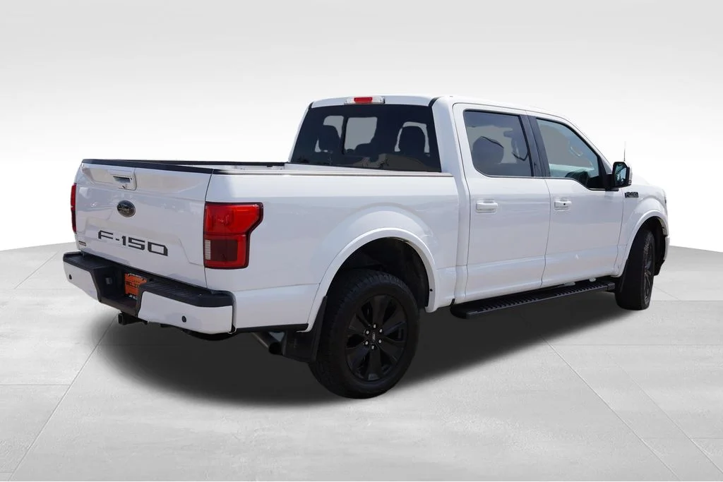 Certified Used 2020 Oxford White Ford Lariat image 5