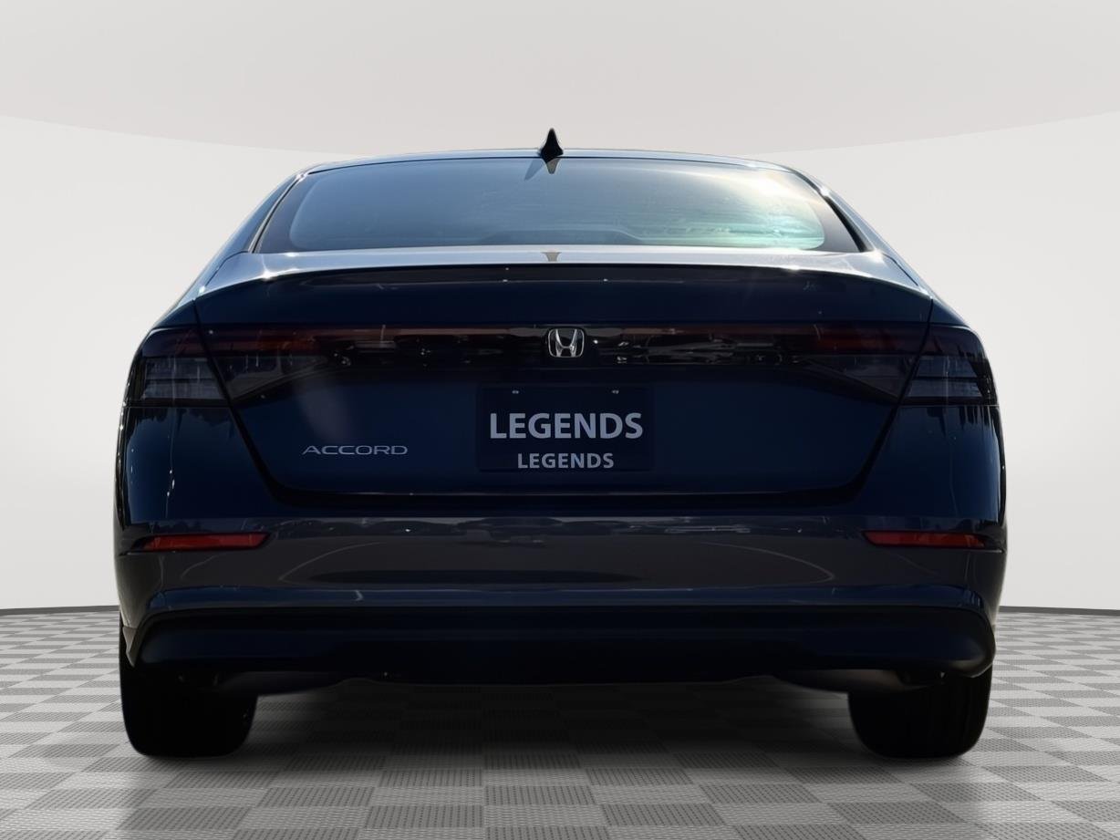 New 2026 Meteorite Gray Metallic Honda SE image 5