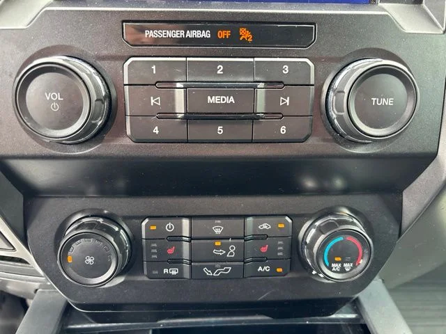 Used 2020 Red Ford XLT image 32