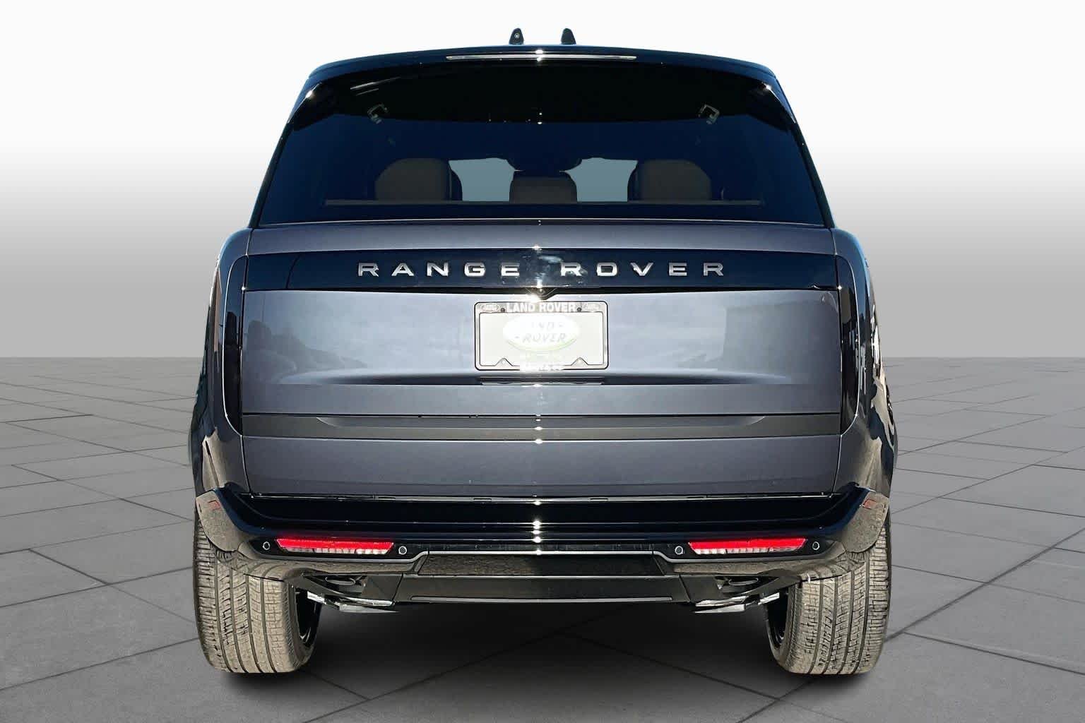 New 2026 Varesine Blue Metallic Land Rover SE image 4