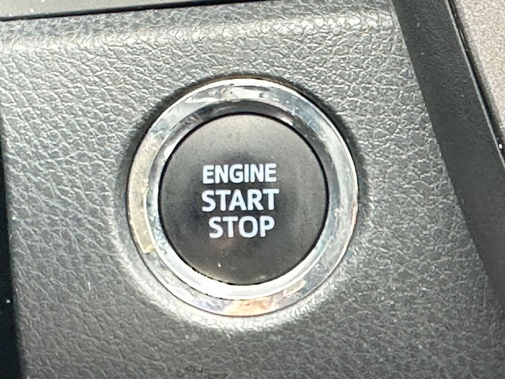 Used 2022  Toyota XSE image 30