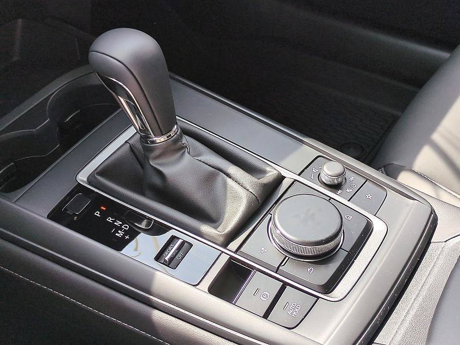 New 2026 Jet Black Mica Mazda 2.5 S Preferred AWD image 25
