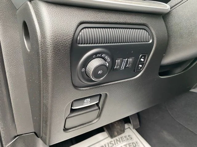Used 2024 Red Jeep Series III image 22