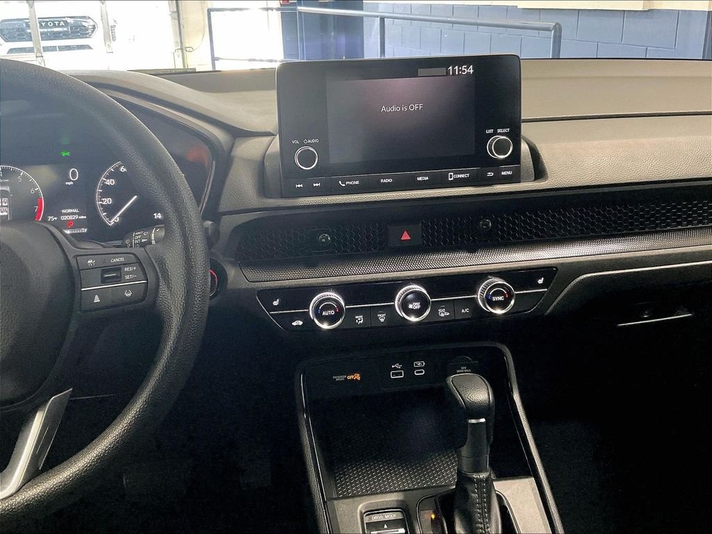 Used 2025 Silver Honda EX image 17