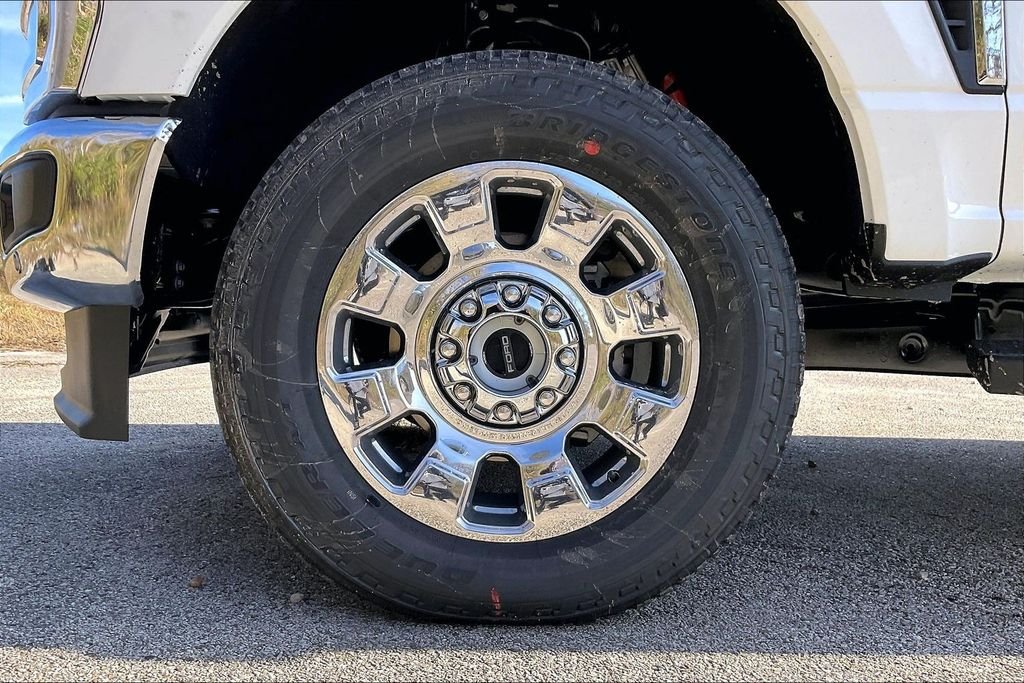 New 2026 Ford Super Duty F-250 Lariat 4D Crew Cab