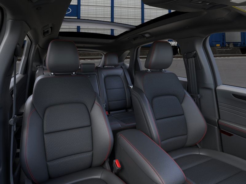 2025 Ford Escape ST-Line - Photo 10