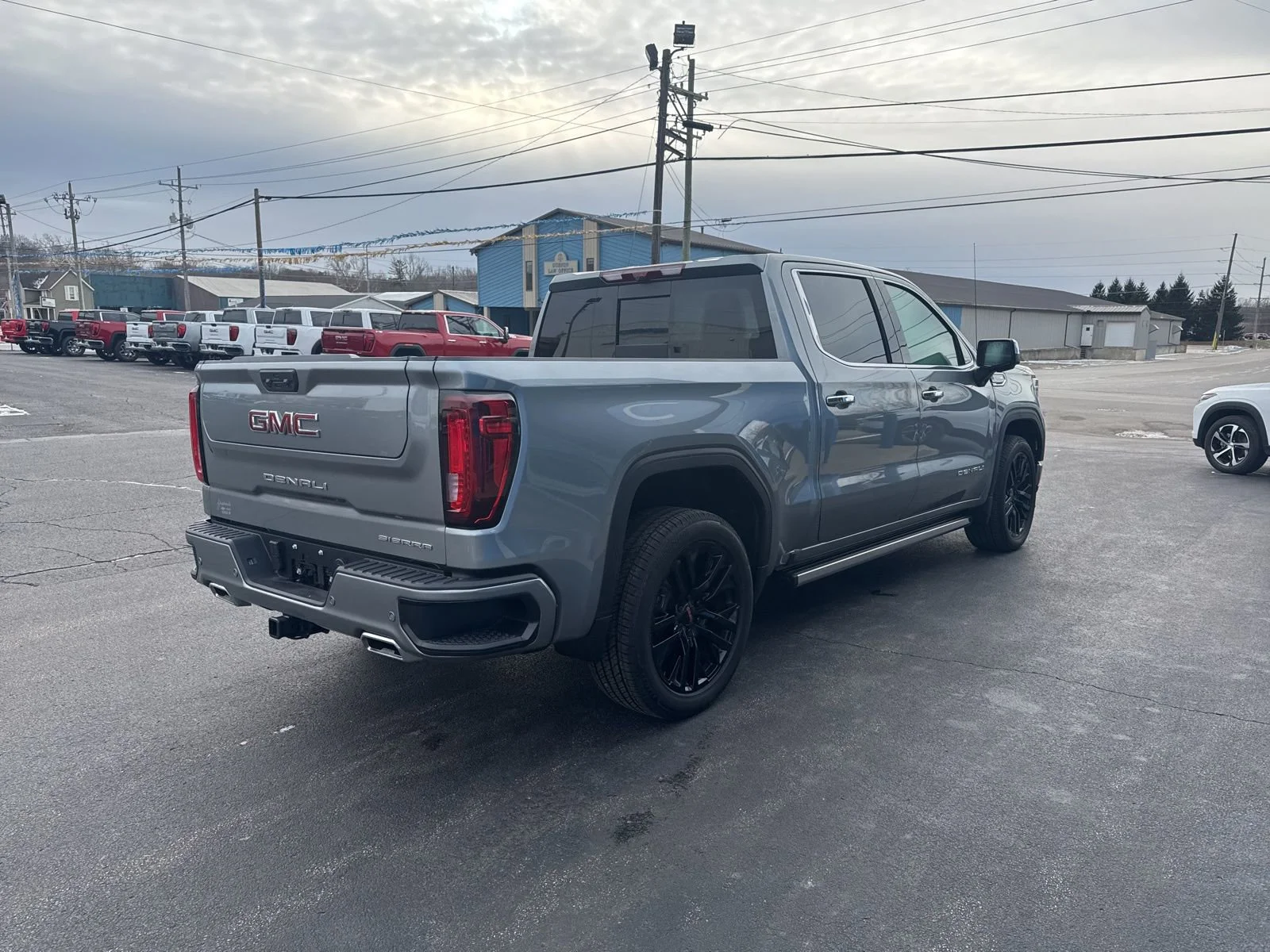 2026 GMC Sierra 1500 Denali - Photo 8