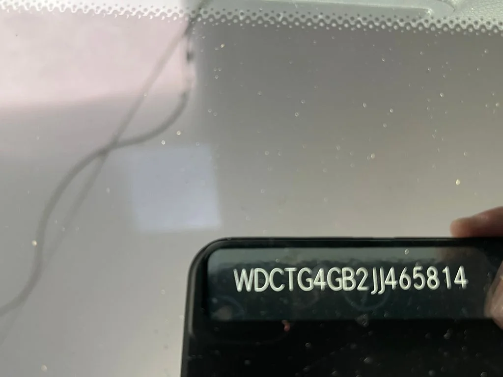 Used 2018 Gray Mercedes-Benz GLA 250 image 32