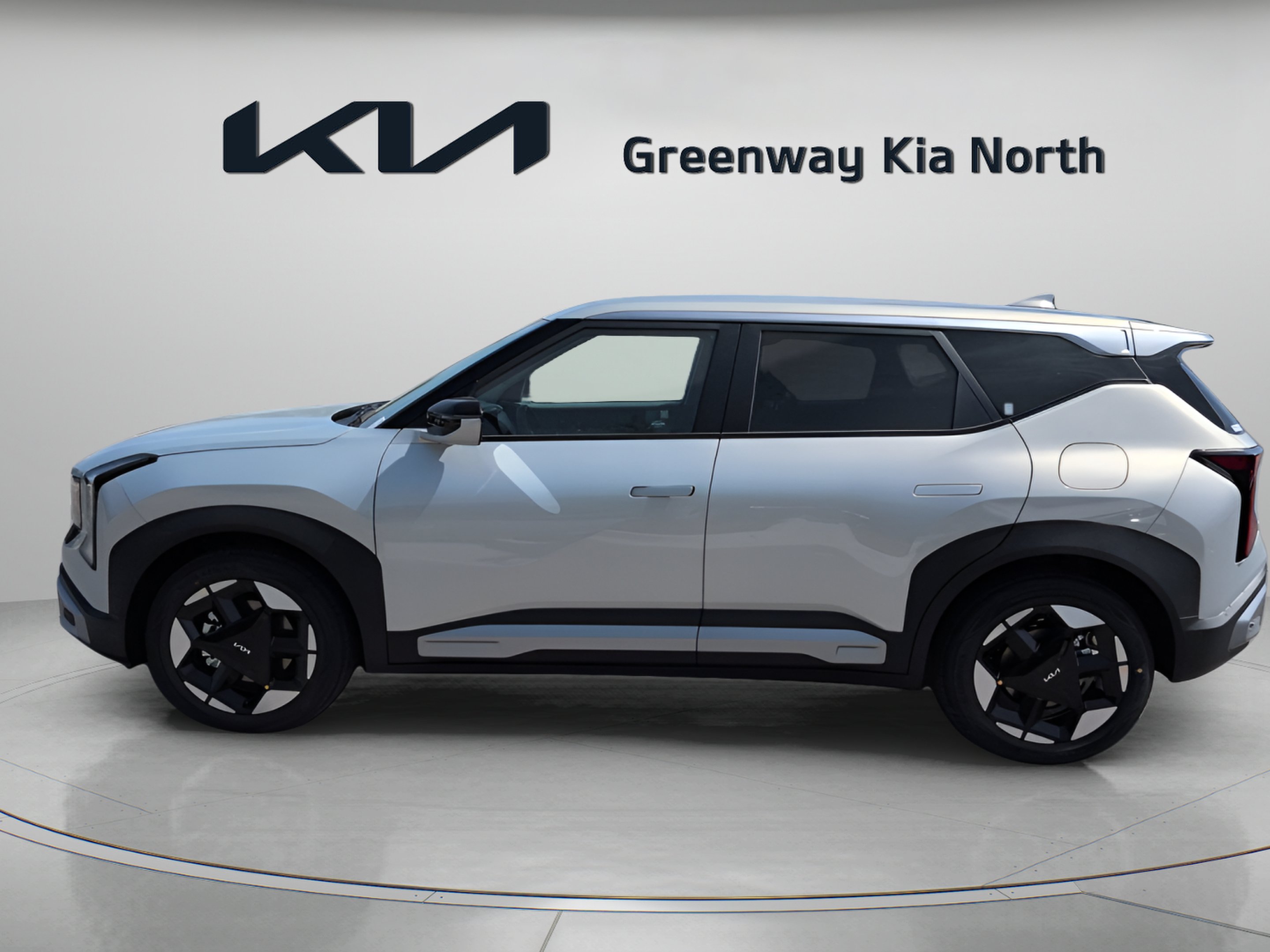 New 2027 Ivory Silver Kia S image 5