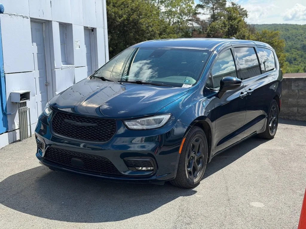 2023 Chrysler Pacifica
