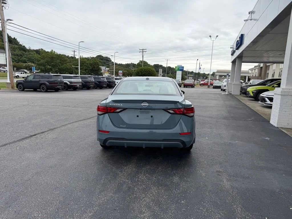 Used 2025 Gray Nissan SV image 6