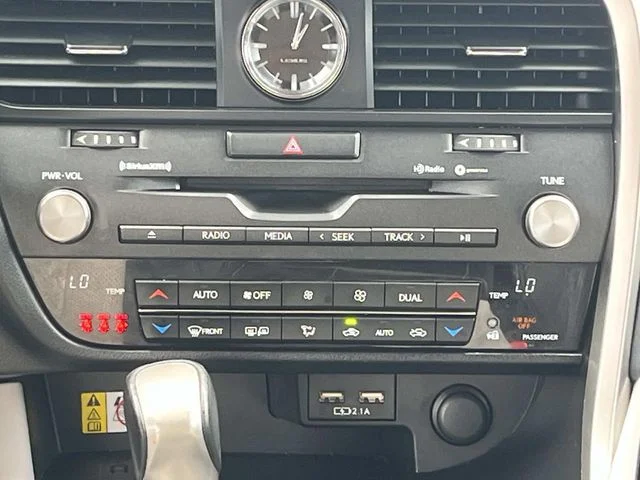 2022 Lexus RX 350 - Photo 13