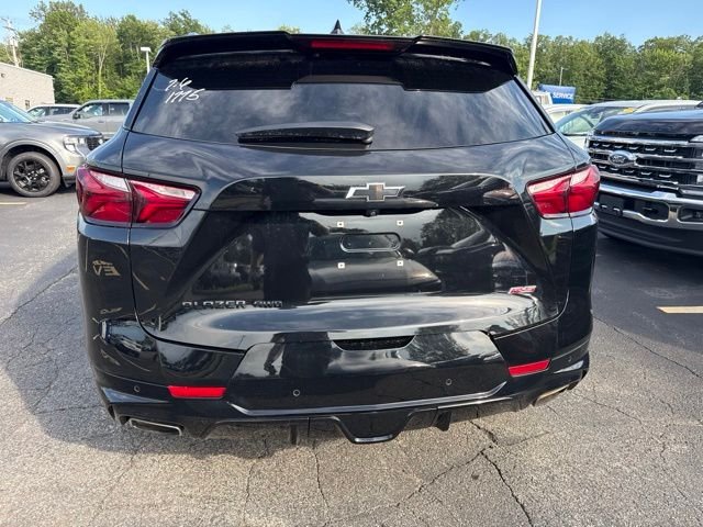 Used 2022 Black Chevrolet RS image 6