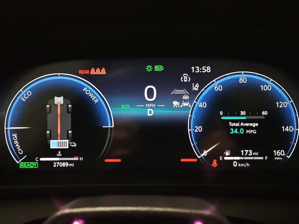Used 2025 Oxygen White Toyota Limited image 14