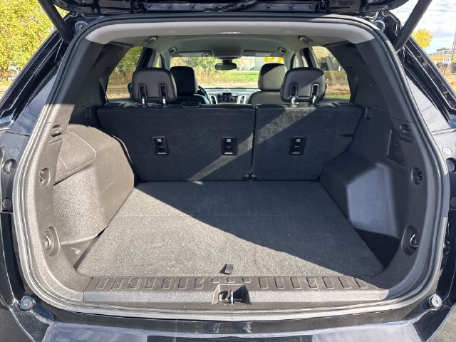 Used 2019 MOSAIC BLACK METALLIC Chevrolet Premier image 22