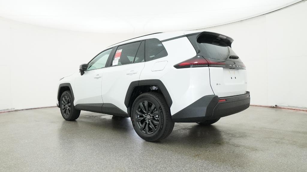 New 2026 Wind Chill Pearl Toyota XLE Premium image 9