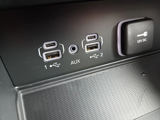 2025 Jeep Grand Cherokee Altitude - Photo 23