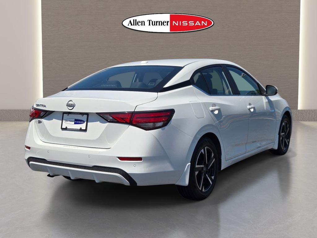 Used 2025 White Nissan SV image 8