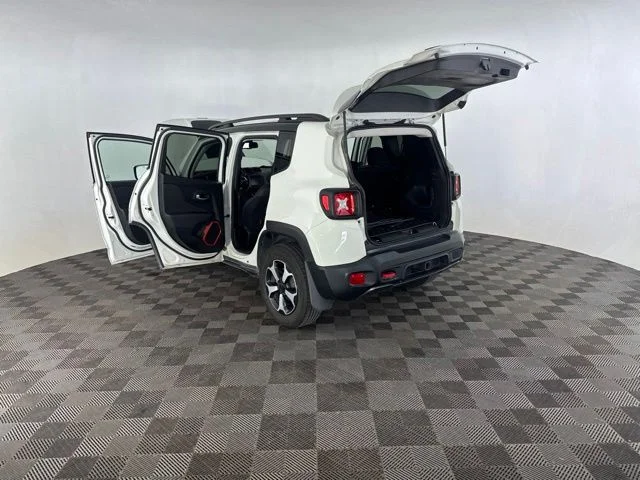 Used 2019 White Jeep Trailhawk image 20