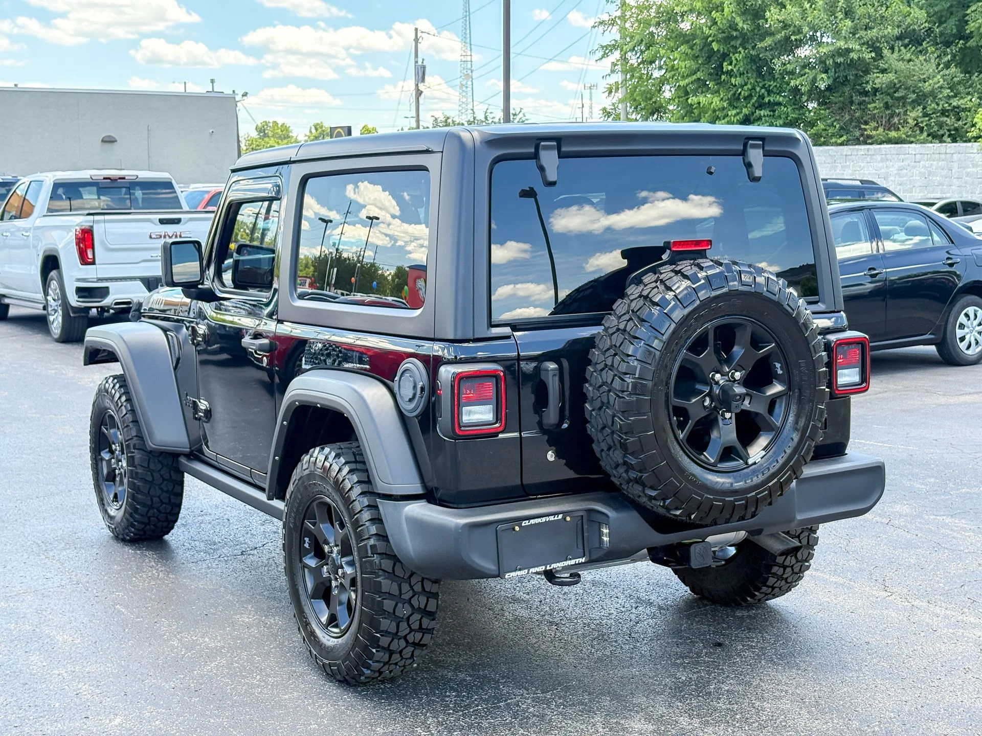 Used 2022 Black Jeep  image 12
