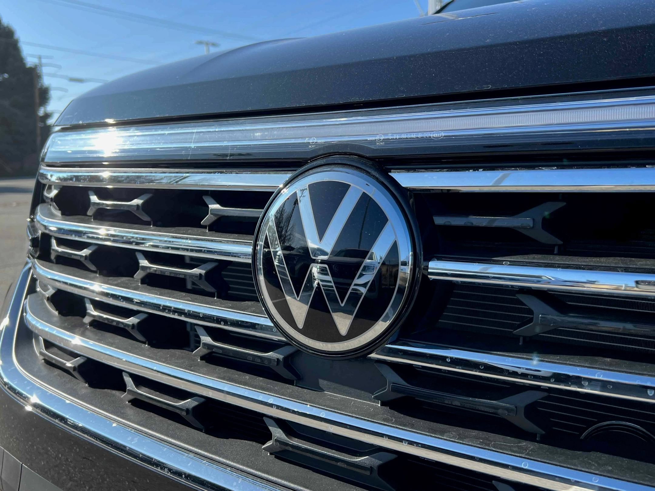 New 2026 Deep Black Volkswagen 2.0T SE w/Technology image 8