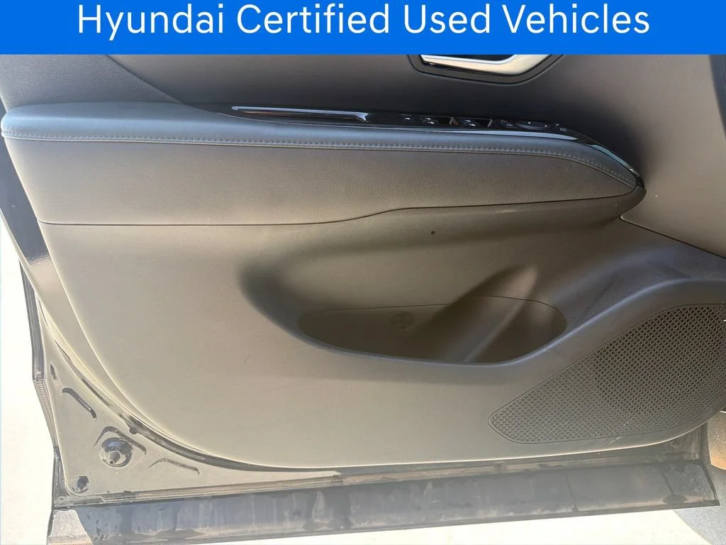 Certified Pre-Owned 2025 Hyundai Santa Cruz Limited
