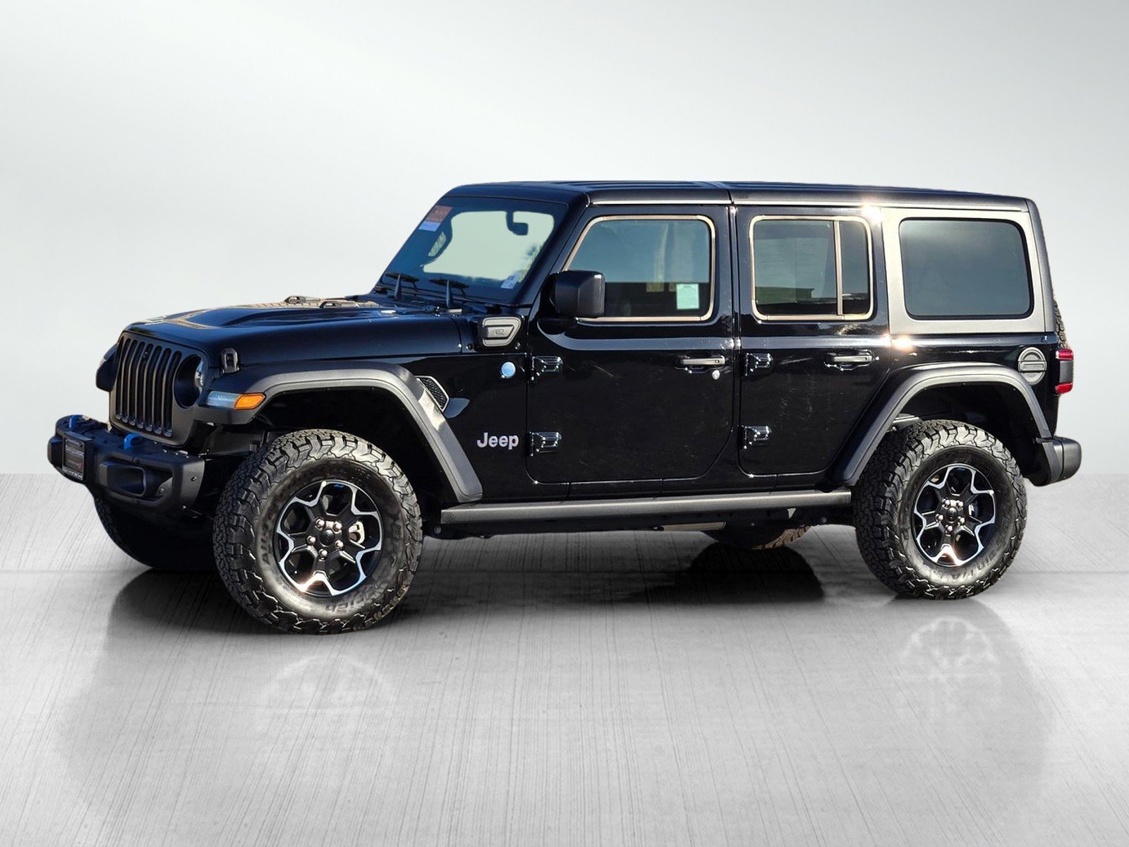 Certified Used 2023 Black Clearcoat Jeep Rubicon image 6