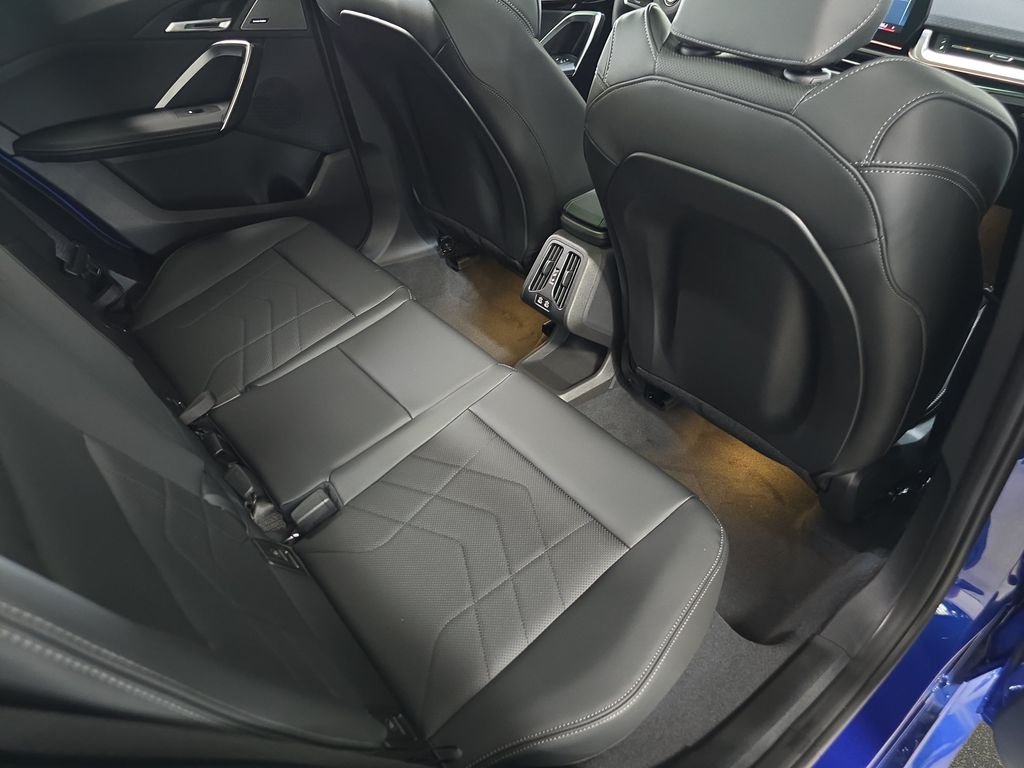 New 2026 Portimao Blue Metallic BMW xDrive28i image 11