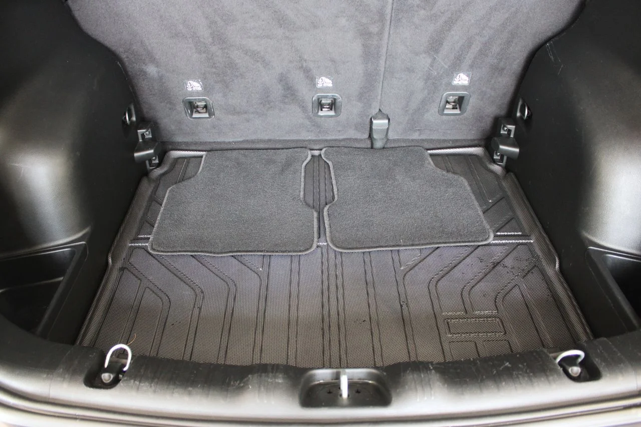 Certified Used 2022 Gray Jeep Limited image 15
