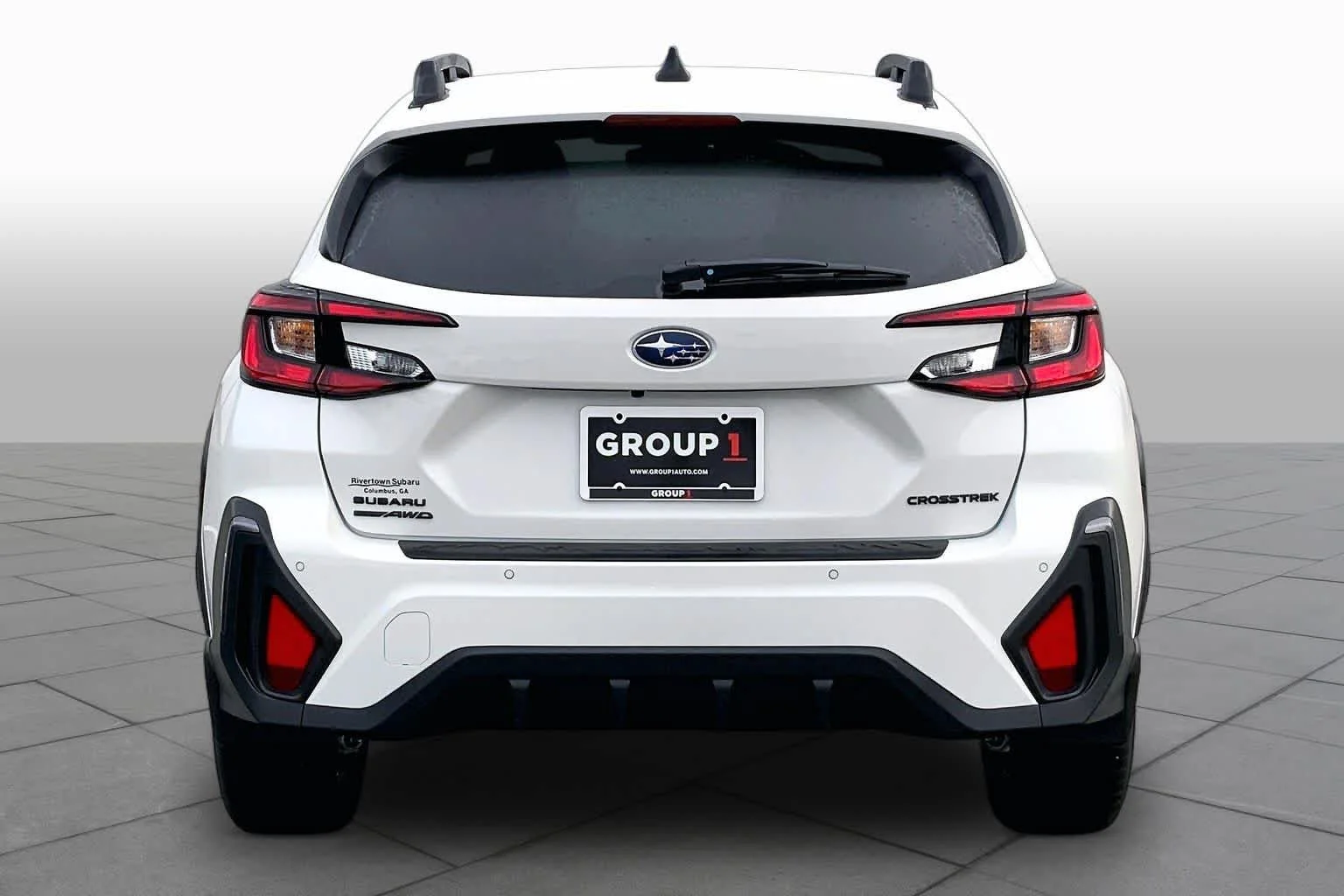 New 2026 CRYSTAL WHITE PEARL Subaru Limited image 4