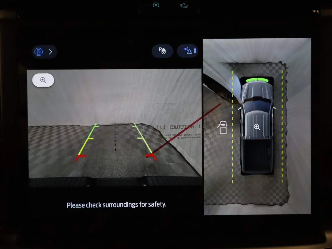 New 2026 Oxford White Ford Tremor® image 12