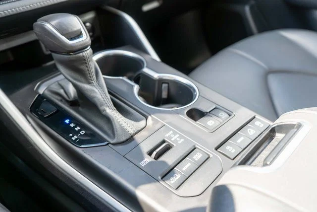 Used 2022 Gray Toyota XLE image 37