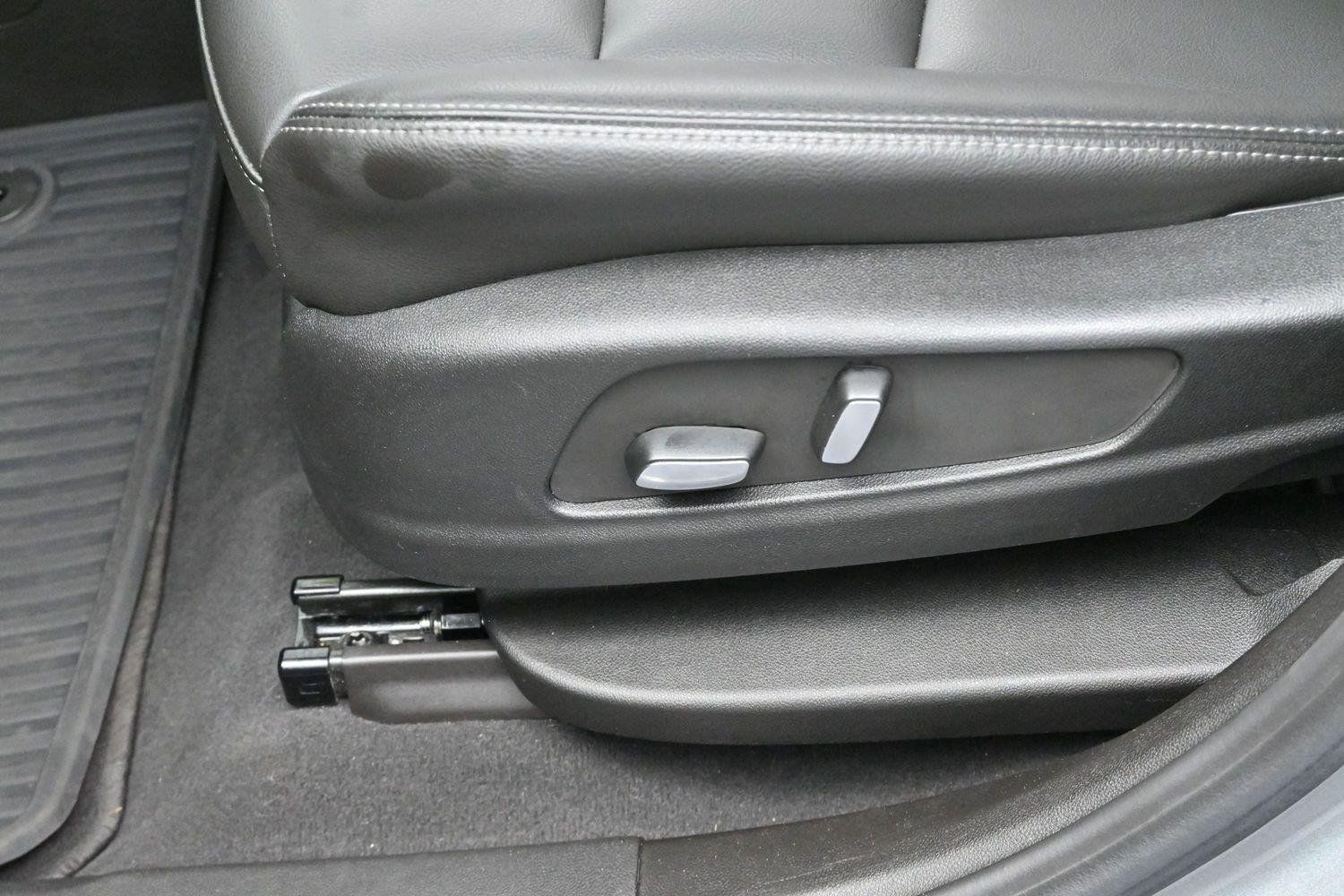 Used 2024 Argent Silver Metallic Cadillac Luxury image 16