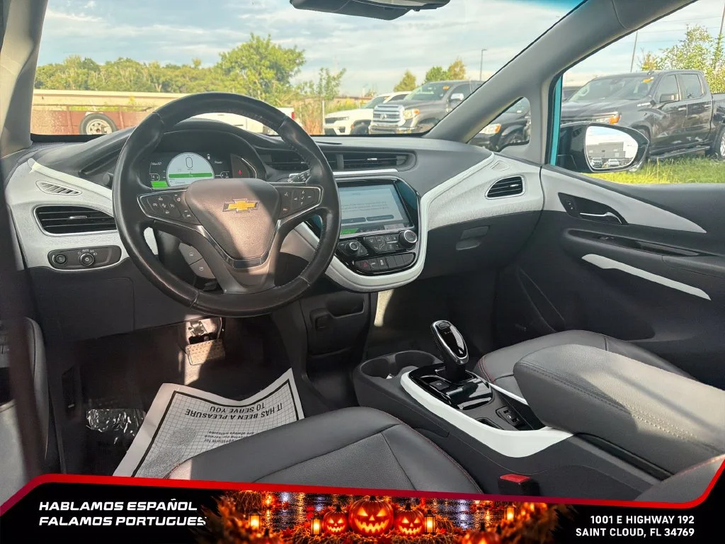 Used 2021 OASIS BLUE Chevrolet Premier image 27