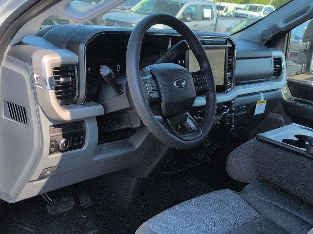 New 2026 Oxford White Ford F-250® XLT image 12