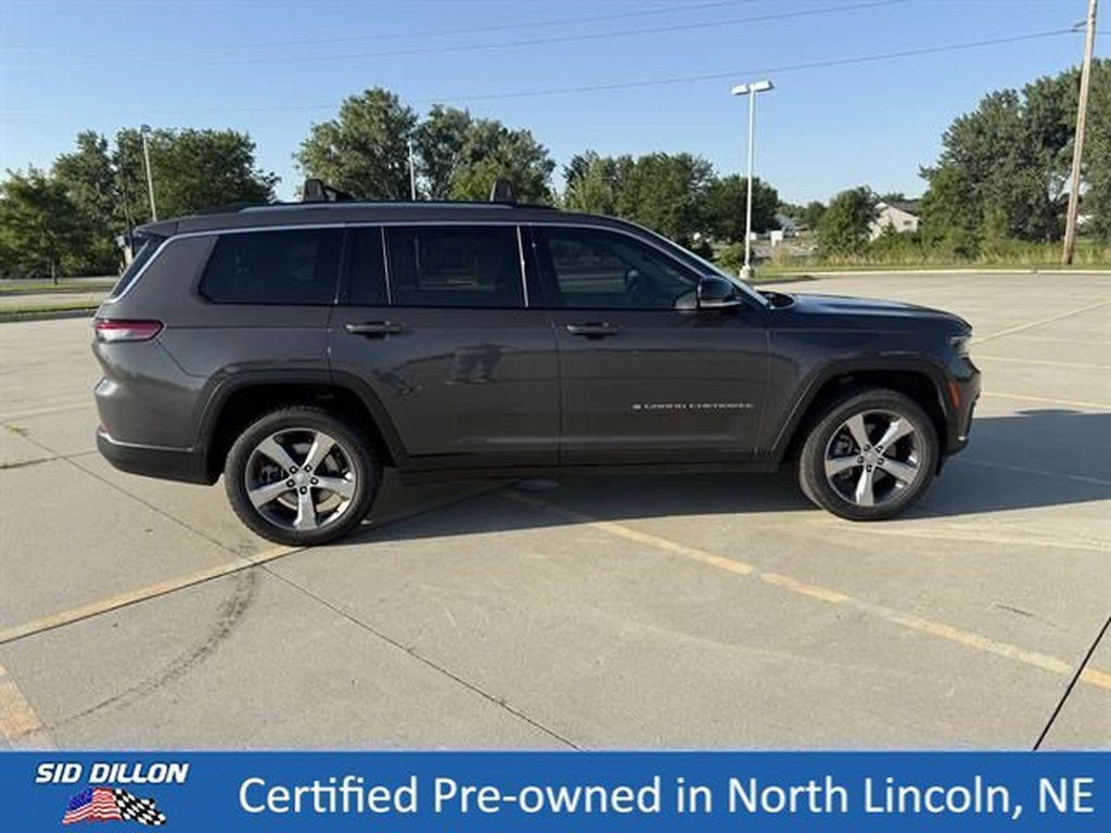 Used 2021 Baltic Gray Metallic Clear Coat Jeep Limited image 3