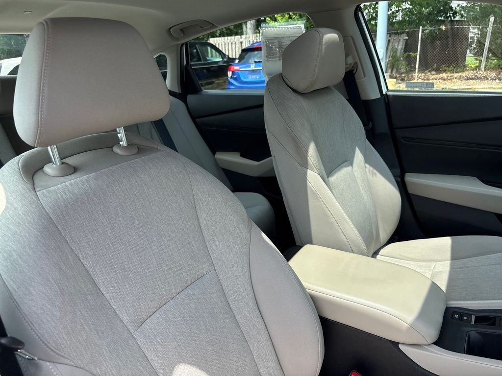 Used 2023  Honda EX image 28