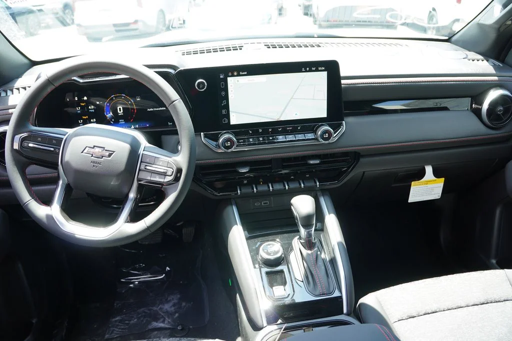 2026 Chevrolet Colorado Z71 - Photo 12