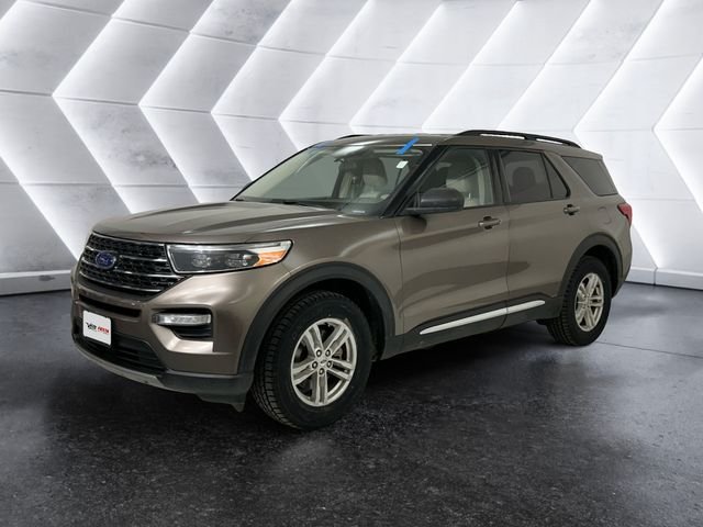 Used 2021 Gray Ford XLT image 3