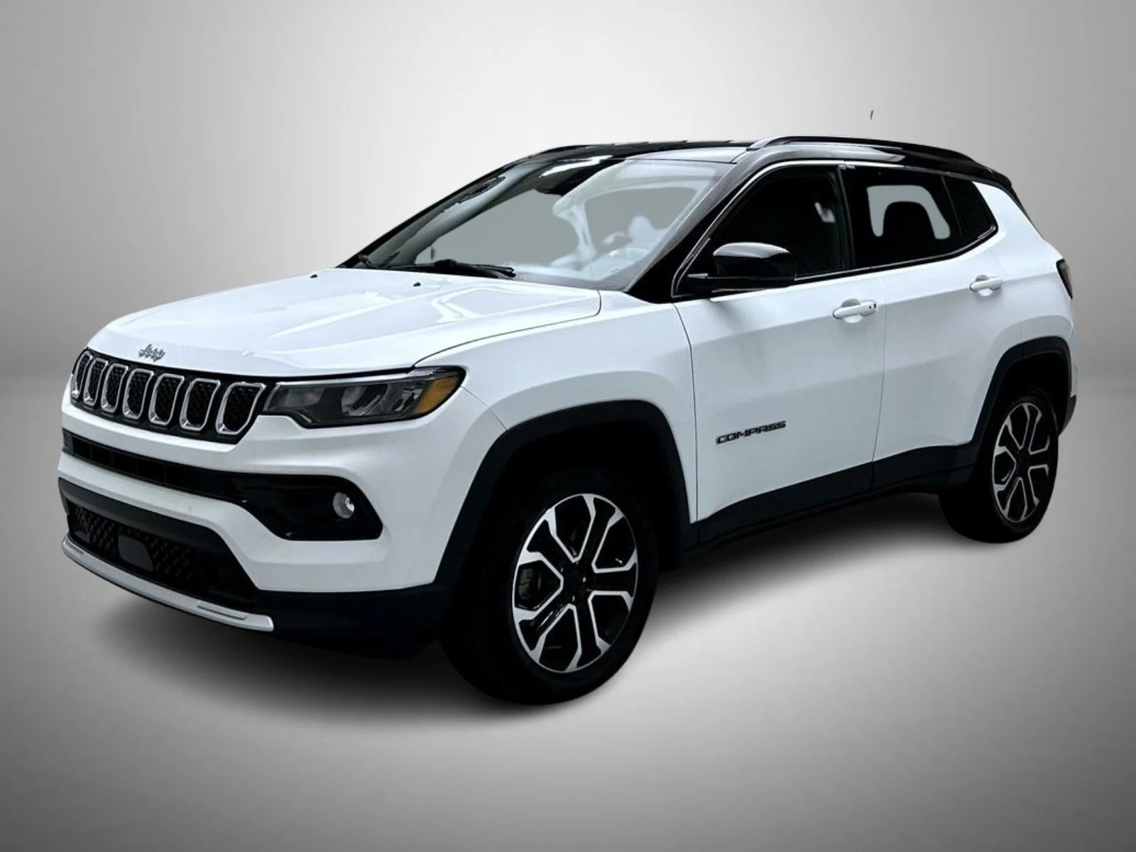 Used 2023 White Jeep Limited image 1