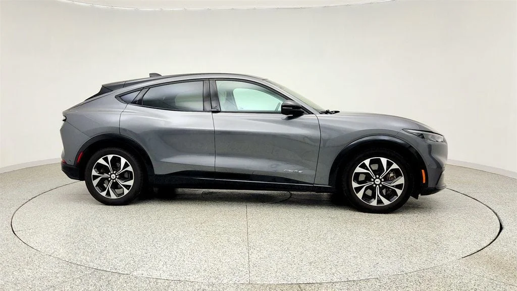 Used 2023 Carbonized Gray Metallic Ford Premium image 4