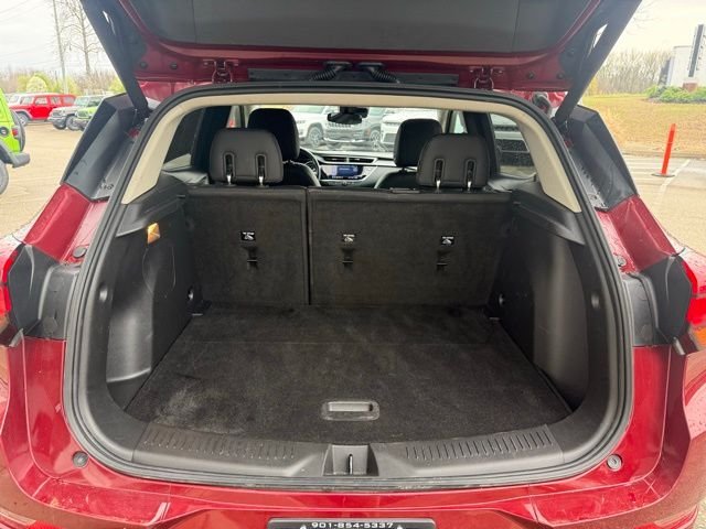 Used 2022 Red Buick Select image 26