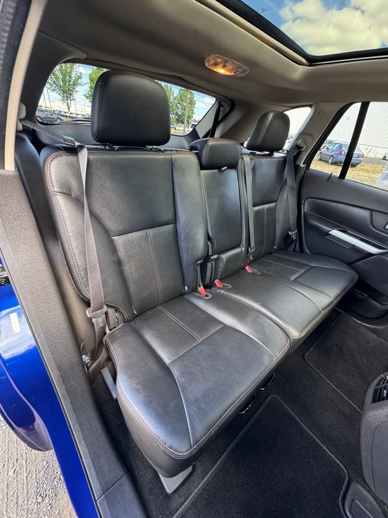 Used 2014 Blue Metallic Ford SEL image 24