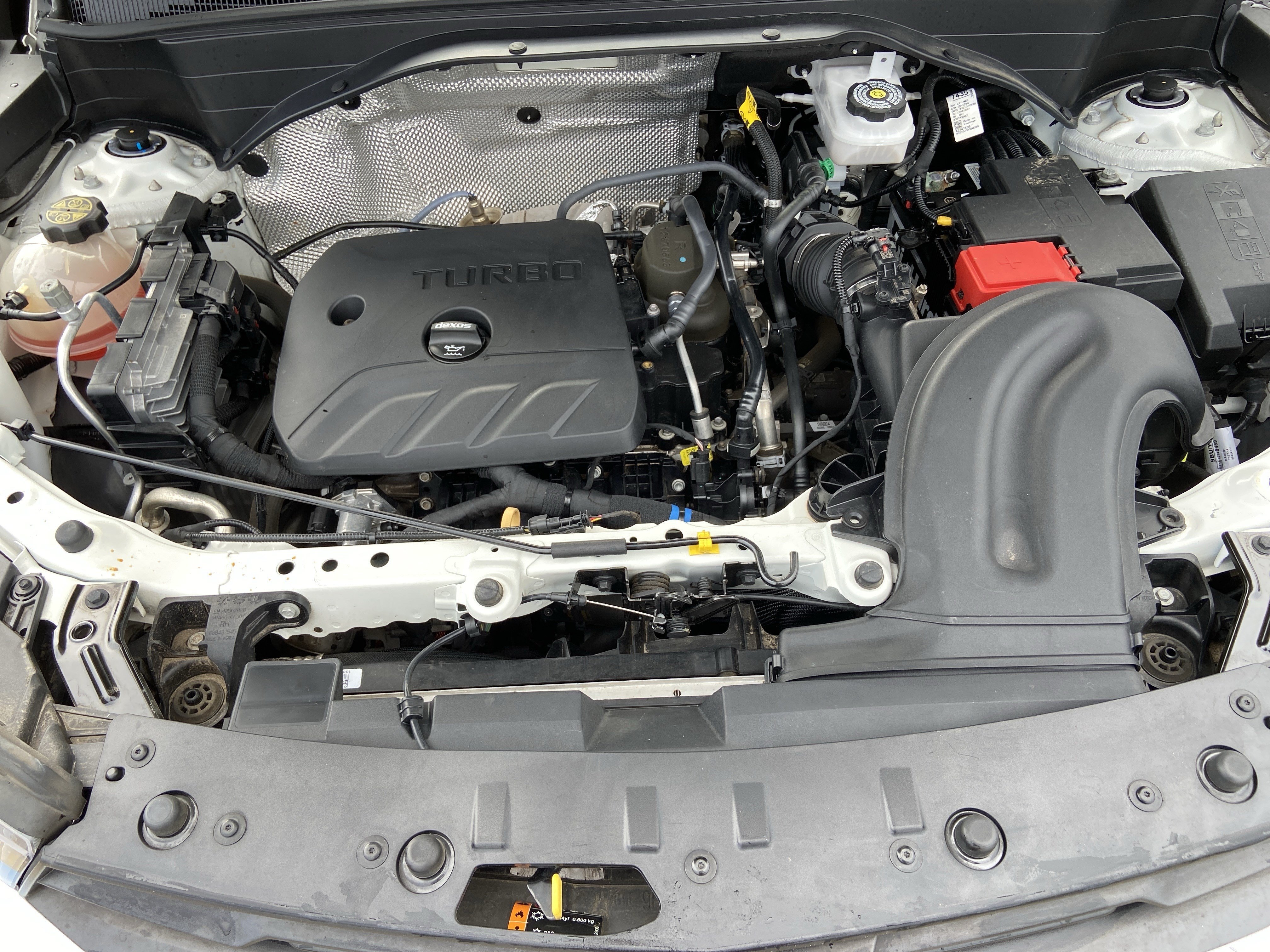 Used 2021 Summit White Chevrolet LS image 27