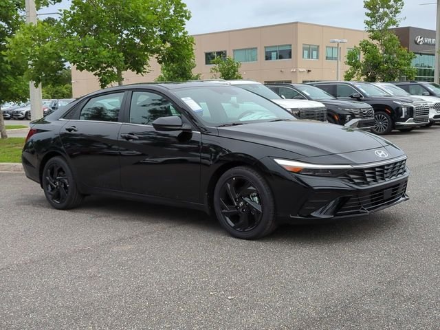 New 2026 Black Hyundai SEL Sport image 31
