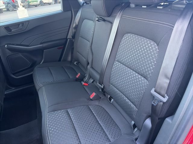 New 2026 Rapid Red Metallic Tinted Clearcoat Ford Active® image 18