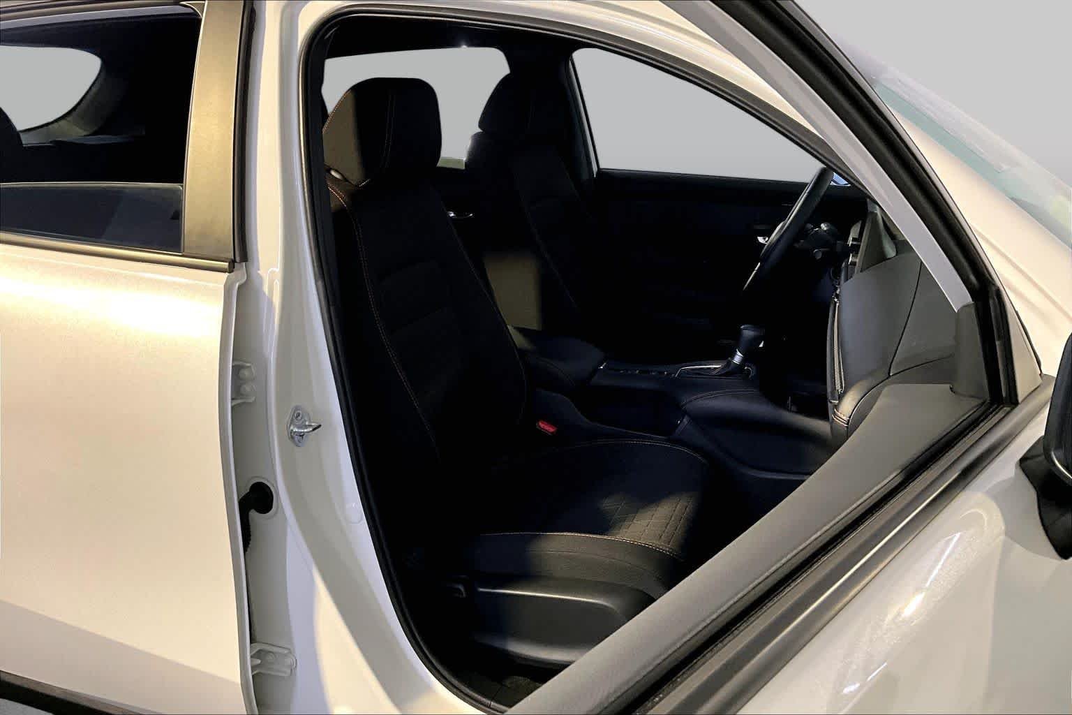 Used 2025 Platinum White Pearl Honda Sport image 8