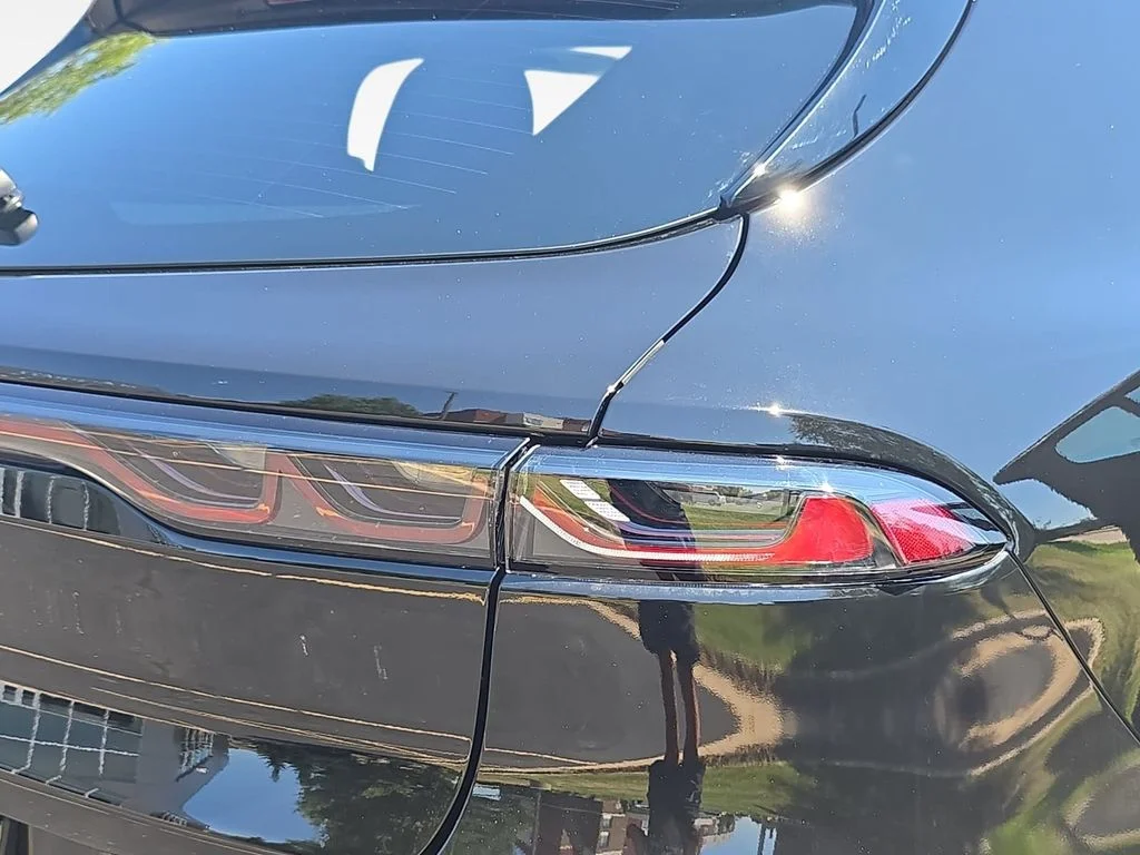 New 2026 Alfa Black Exterior Paint Alfa Romeo Base image 35
