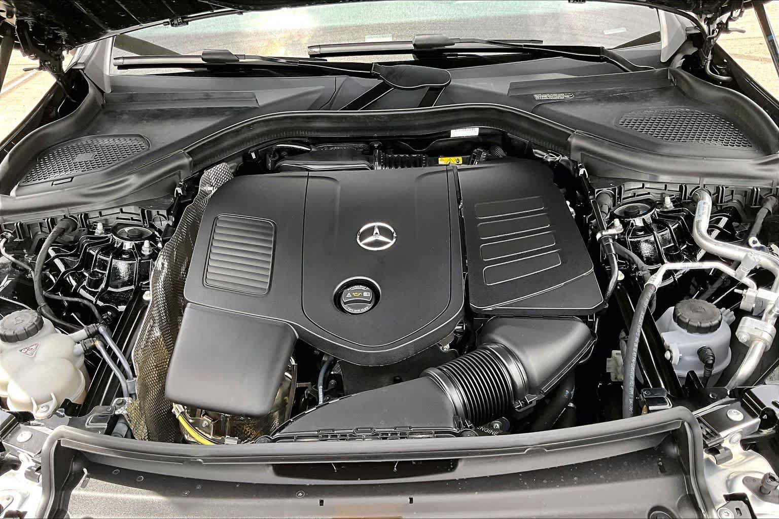 Certified Used 2026 Black Mercedes-Benz GLC 300 image 32